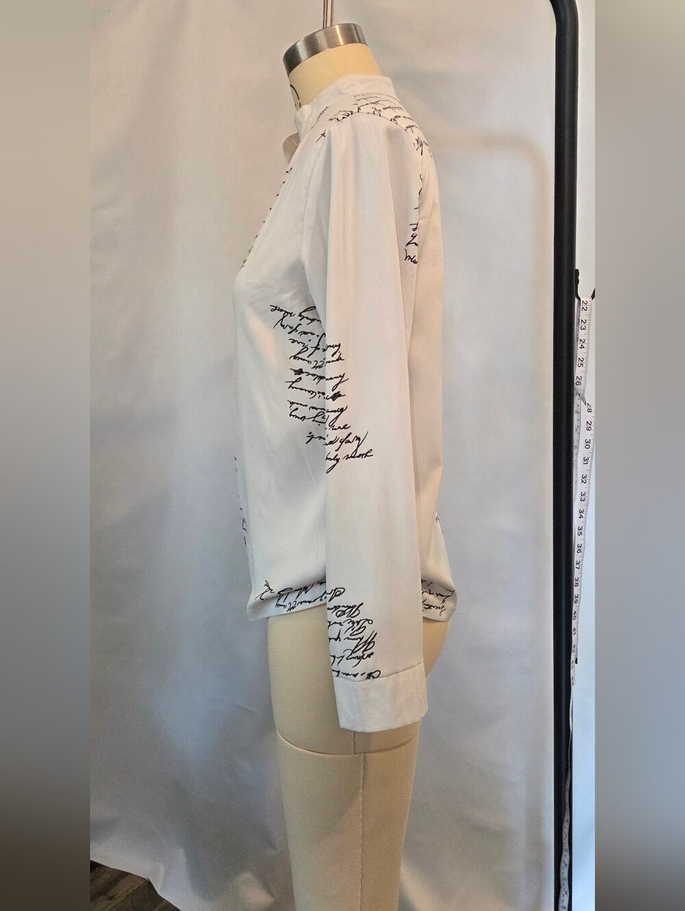 CBR Cream Script-Print Button Placket Blouse - Picture 2 of 9